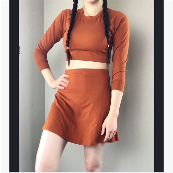 AMERICAN APPAREL ORANGE TWO PIECE/SET - Picture 2 of 3